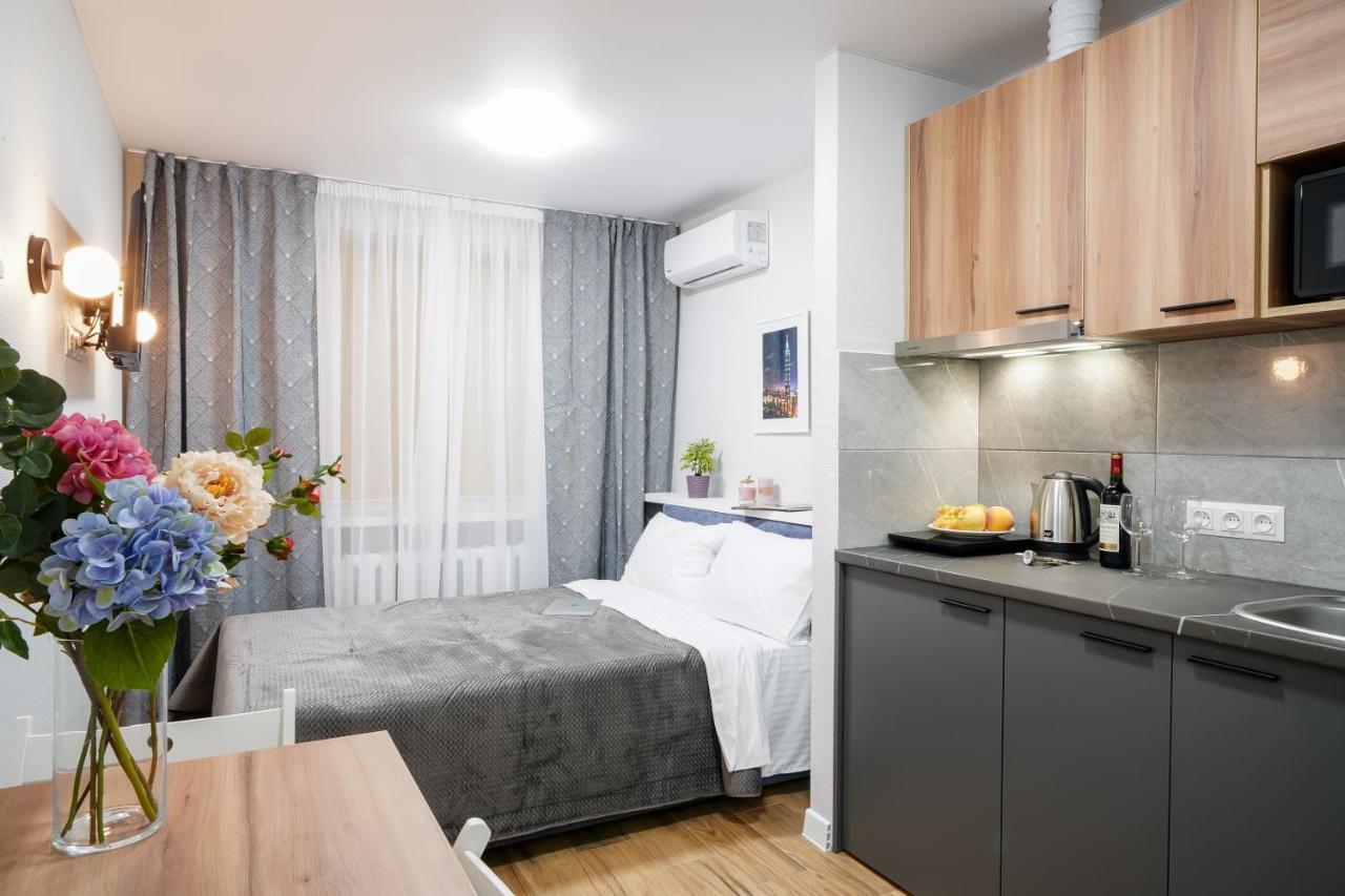 Myfreedom Apartments: Metro Pecherskaya Military Hospital Kyiv Exterior photo